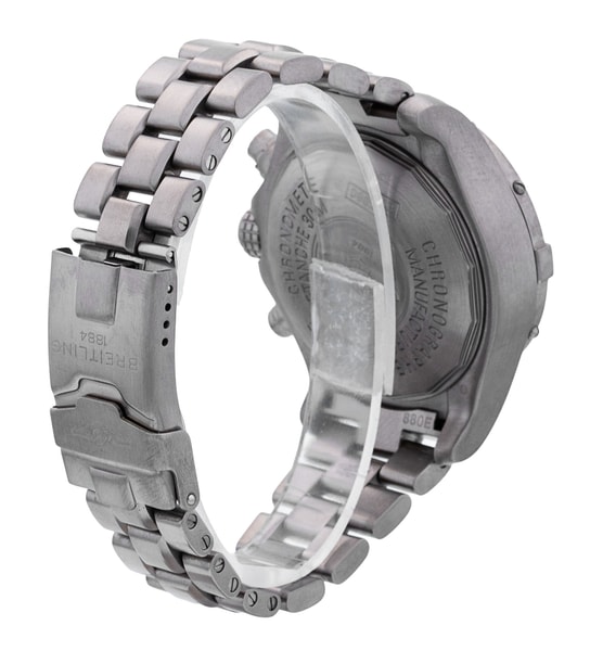 Breitling Chrono Avenger E13360